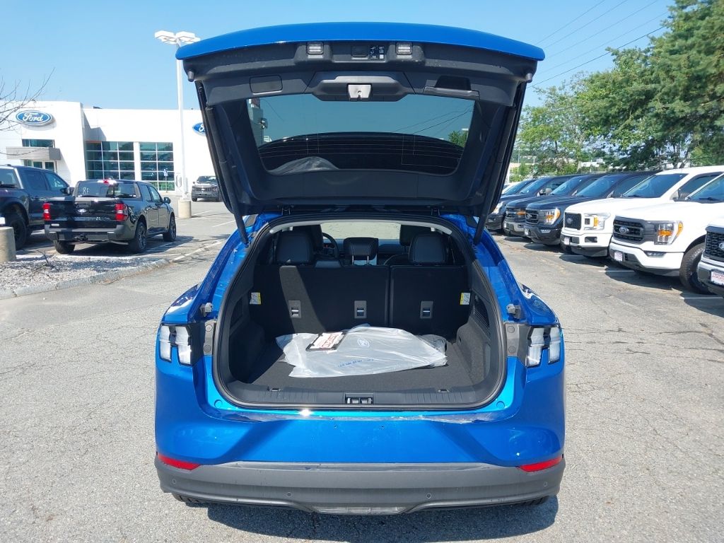 2026 Ford Mustang Mach-E Premium - Photo 26