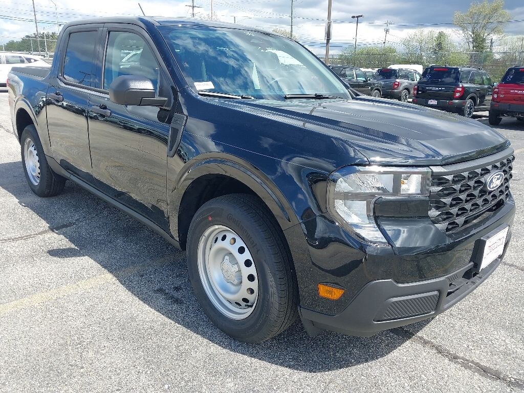 New 2026 Ford Maverick XL Truck SuperCrew