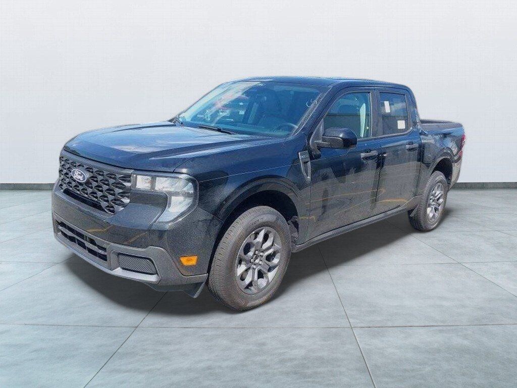 New 2026 Ford Maverick XLT Truck SuperCrew