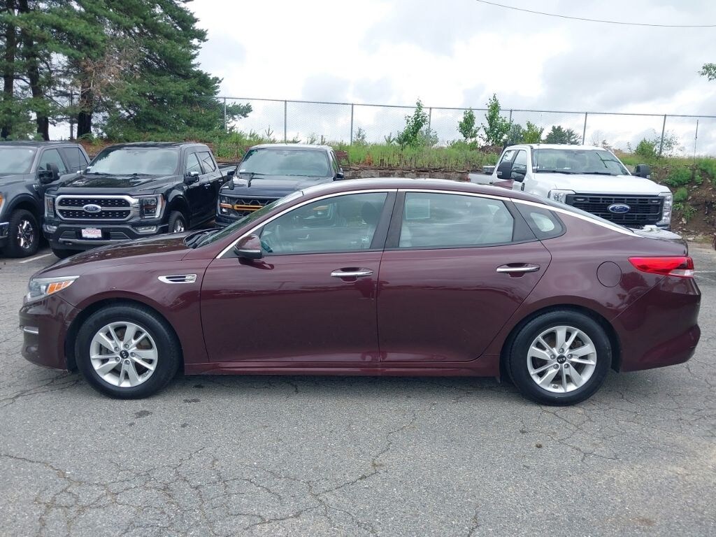 Used 2017 Kia Optima LX Sedan