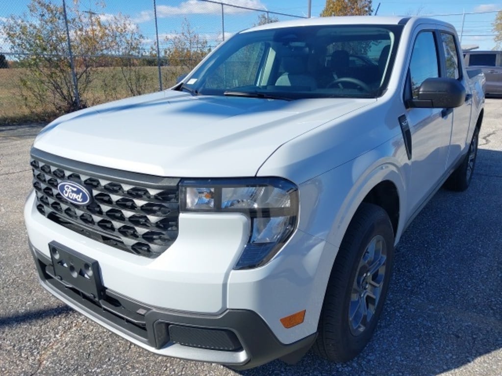 New 2025 Ford Maverick XLT Truck SuperCrew