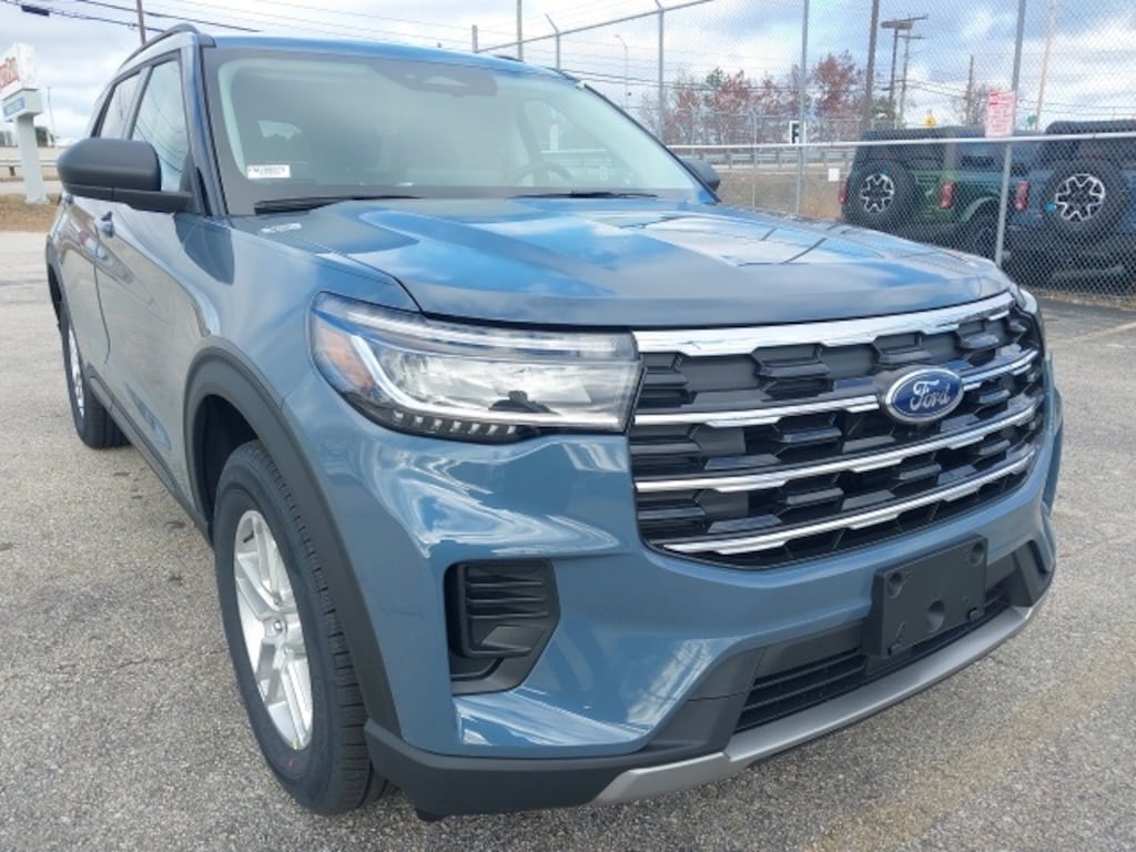 New 2026 Ford Explorer Active SUV