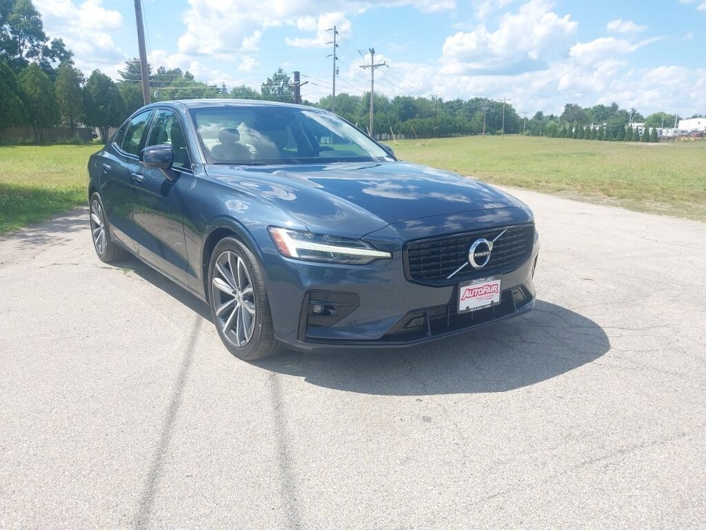 Certified 2021 Volvo S60 T5 Momentum Sedan