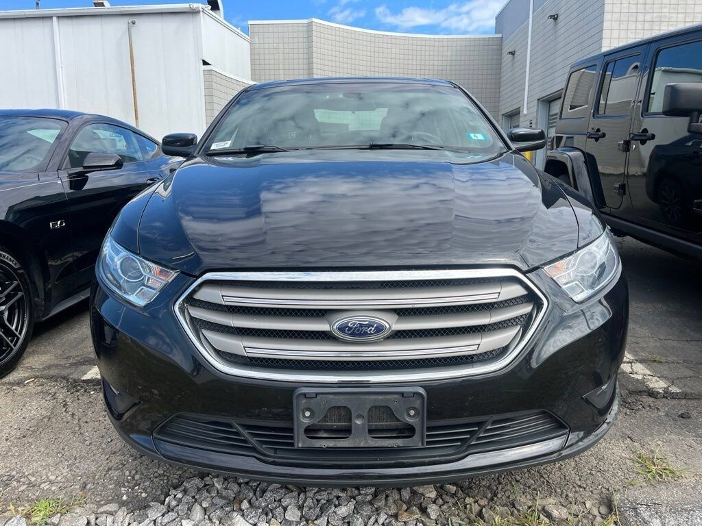 Certified 2019 Ford Taurus SEL Sedan
