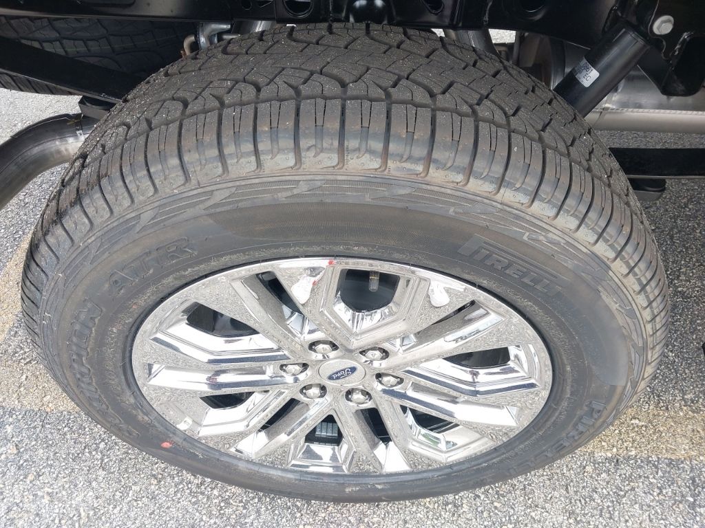 2026 Ford F-150 XLT - Photo 12