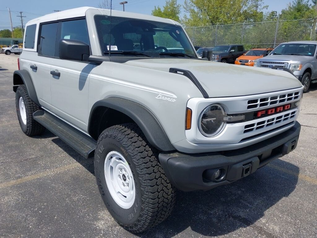 New 2026 Ford Bronco Heritage Edition SUV