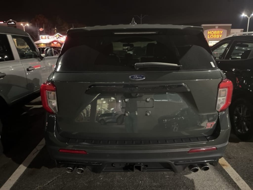 Used 2022 Ford Explorer ST SUV