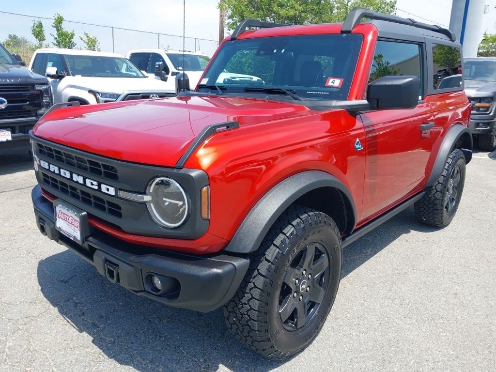 Certified 2024 Ford Bronco Black Diamond SUV