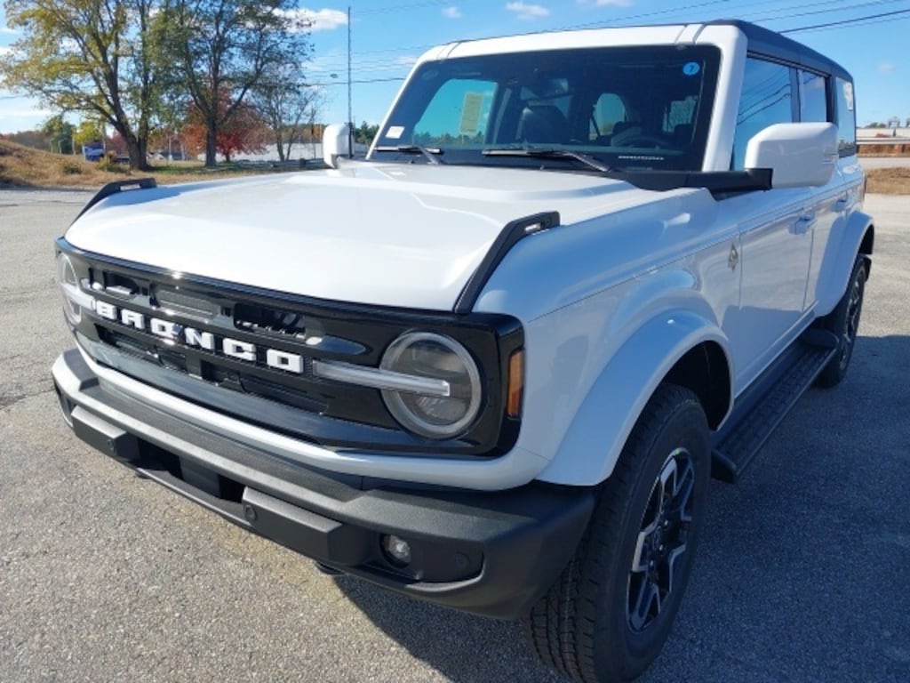 New 2025 Ford Bronco Outer Banks SUV