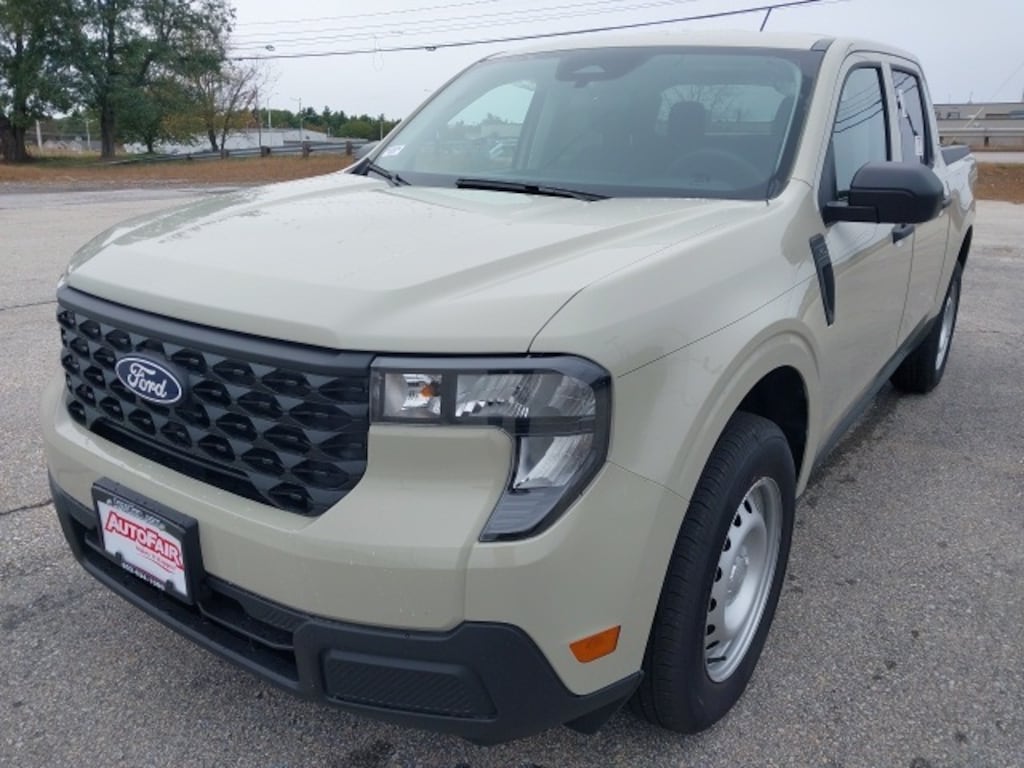 New 2025 Ford Maverick XL Truck SuperCrew