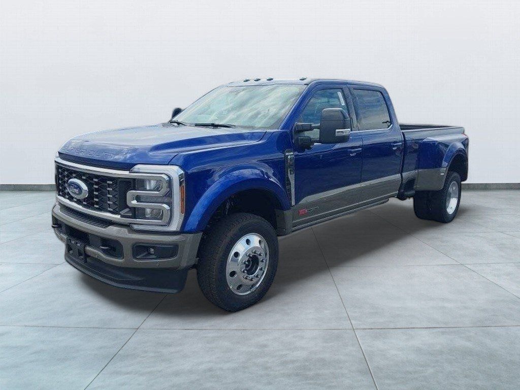 New 2026 Ford F-450 Truck Crew Cab