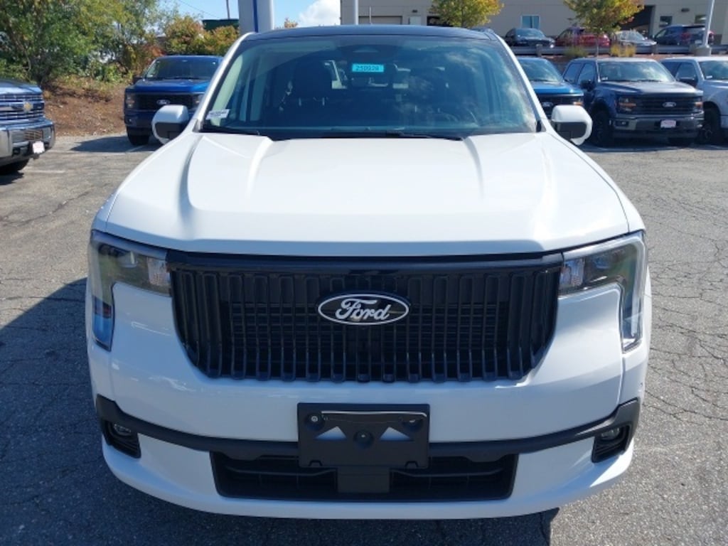 New 2025 Ford Maverick Lobo High Truck SuperCrew