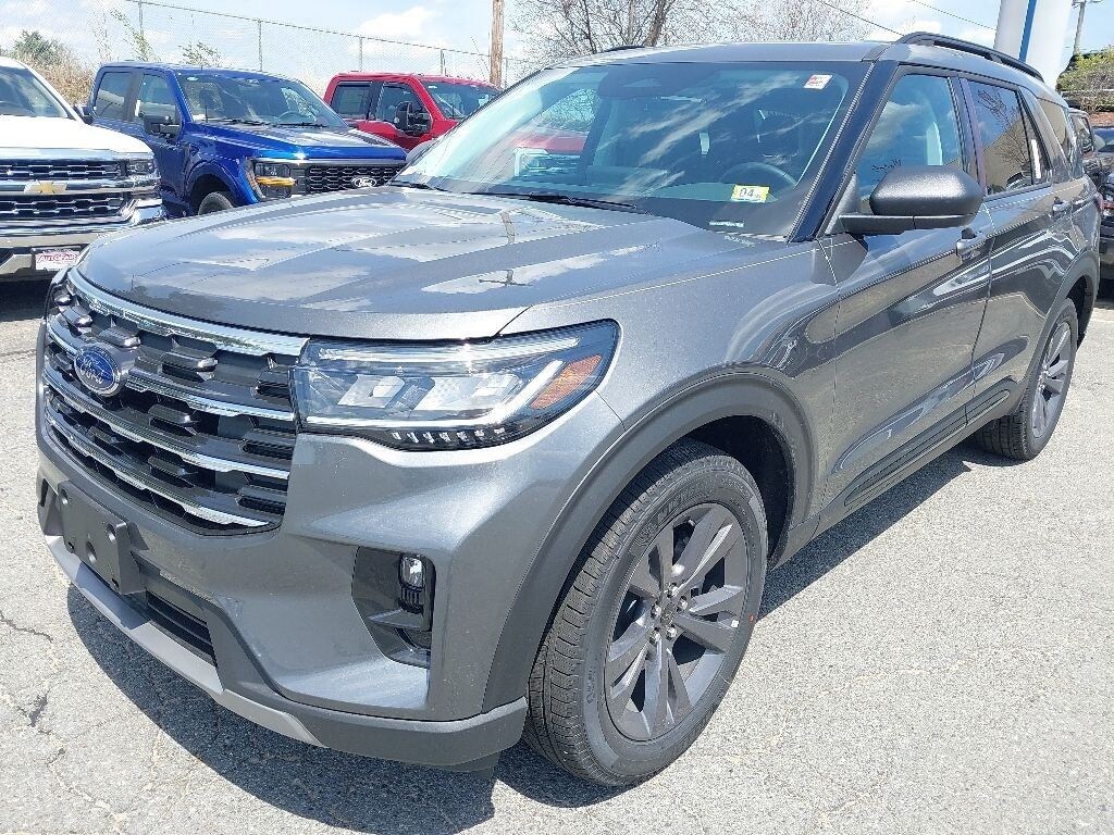 New 2026 Ford Explorer Active SUV