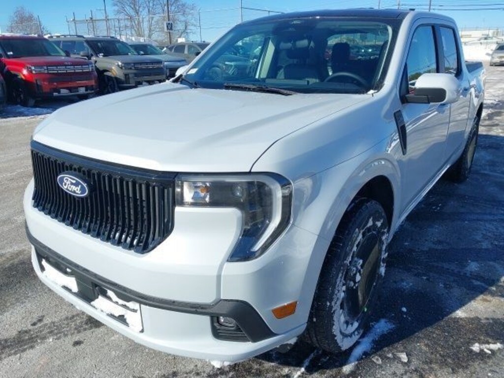 New 2026 Ford Maverick Lobo Standard Truck SuperCrew