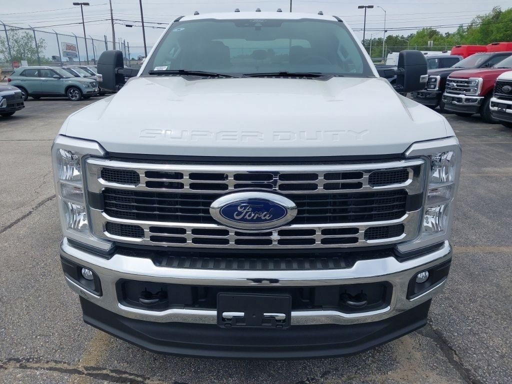 New 2026 Ford F-250 Truck Crew Cab