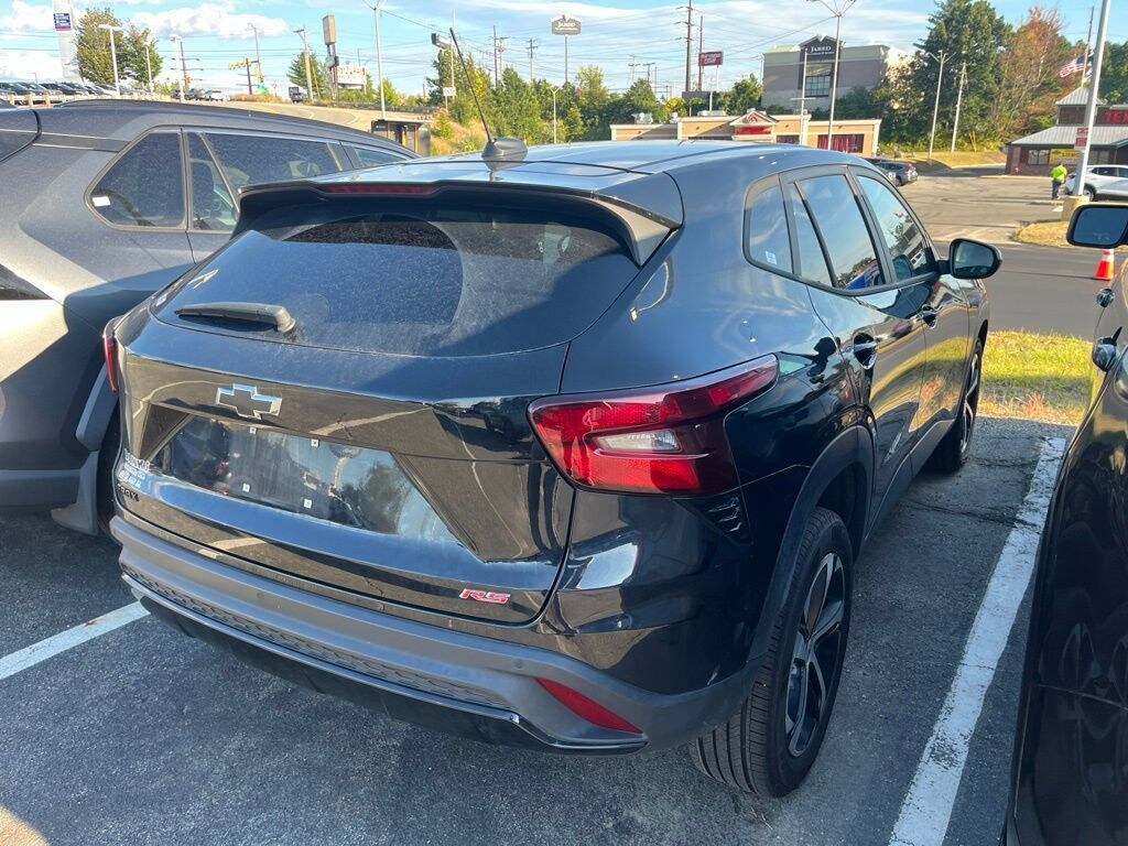 Certified 2025 Chevrolet Trax 1RS SUV