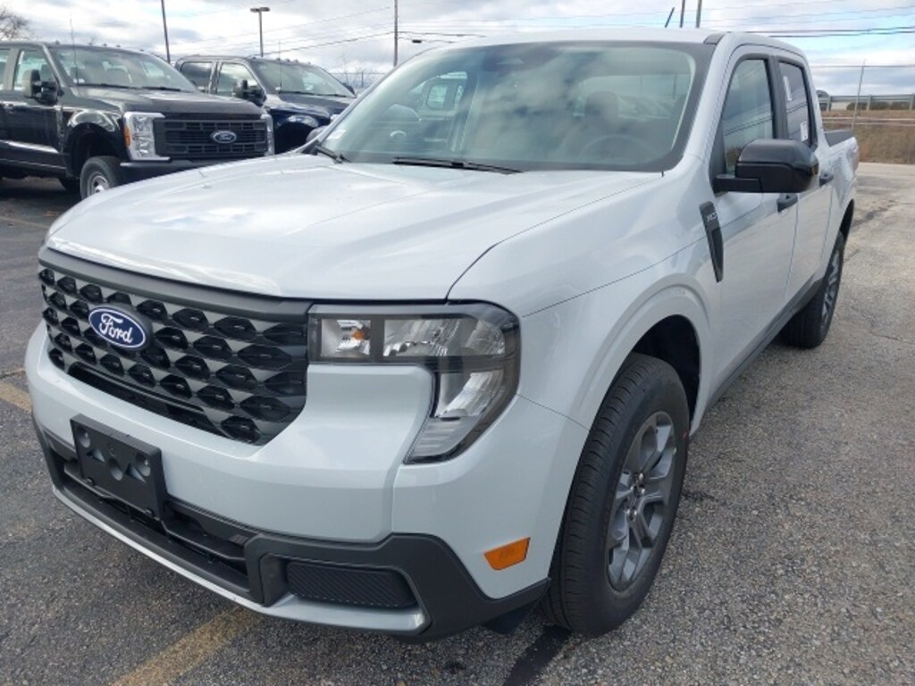 New 2025 Ford Maverick XLT Truck