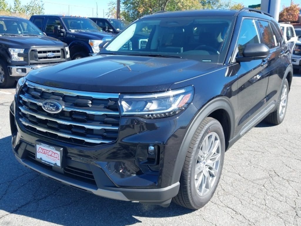 New 2025 Ford Explorer Active SUV