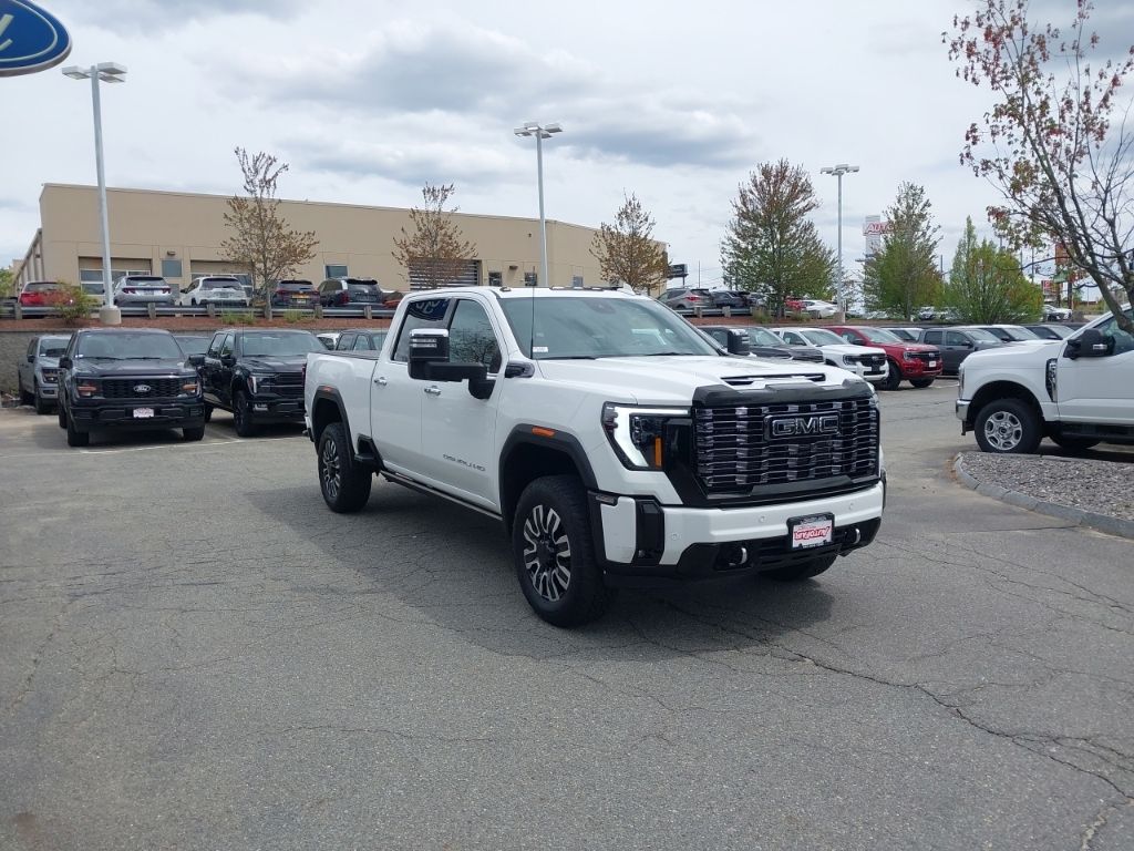 2025 GMC Sierra 4WD Crew Cab Long Box Denali Ultimate's photo