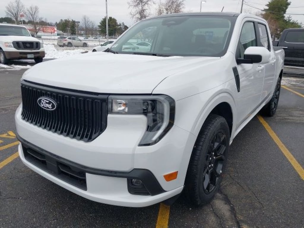 New 2025 Ford Maverick Lobo Standard Truck