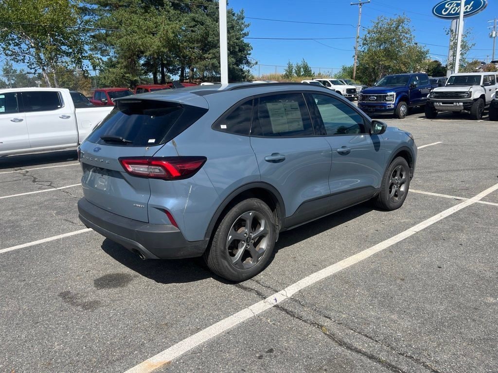 Certified 2025 Ford Escape ST-Line Select SUV