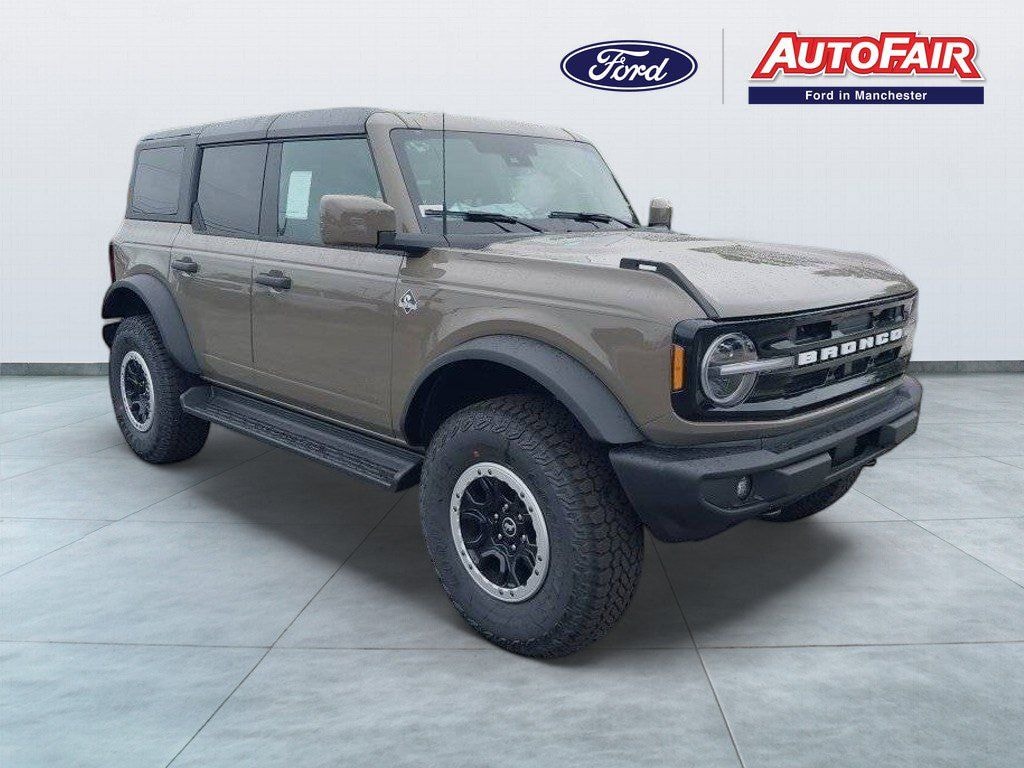 New 2026 Ford Bronco Outer Banks SUV