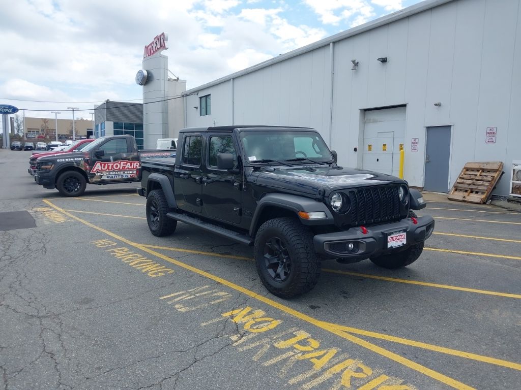 2020 Jeep Gladiator Sport S's photo