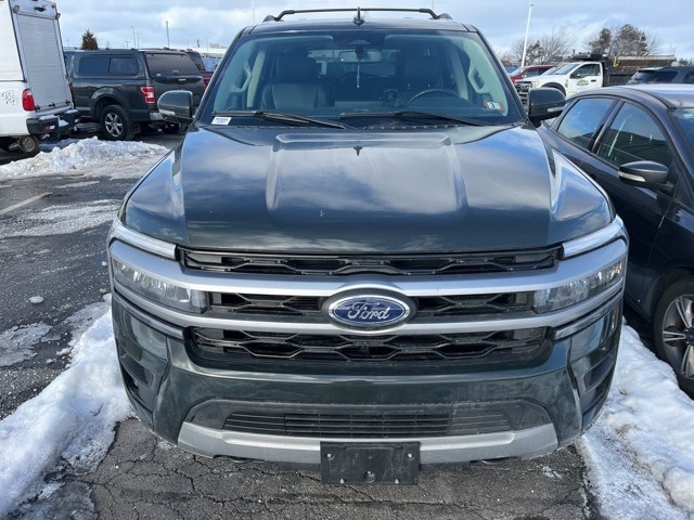 2022 Ford Expedition XLT's photo