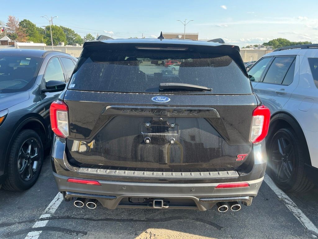 Used 2023 Ford Explorer ST SUV