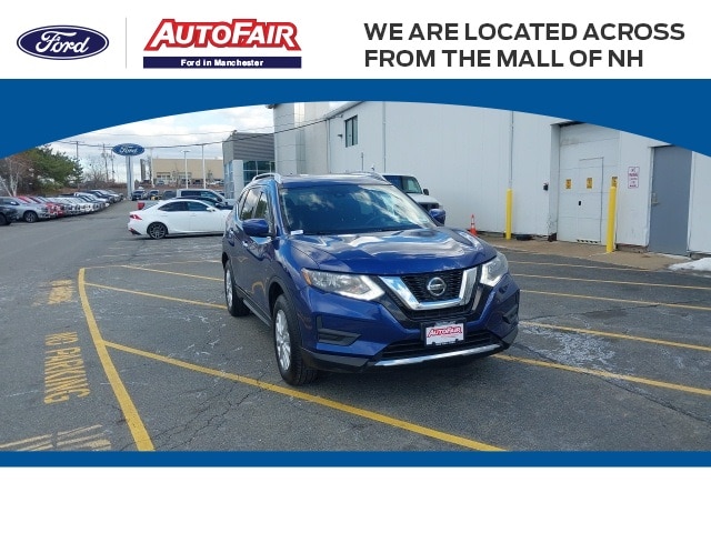 2019 Nissan Rogue SV's photo