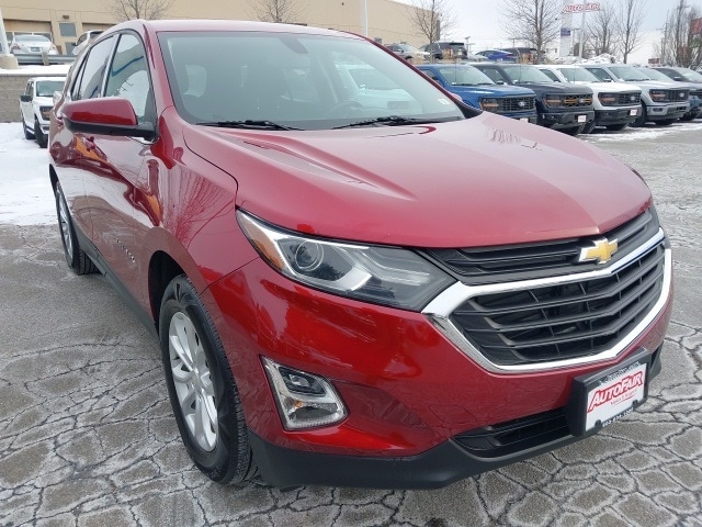 Used 2018 Chevrolet Equinox LT with VIN 2GNAXSEV4J6352515 for sale in Manchester, NH