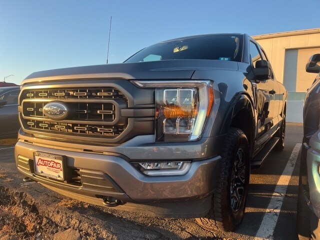 2022 Ford F-150 XLT photo 2