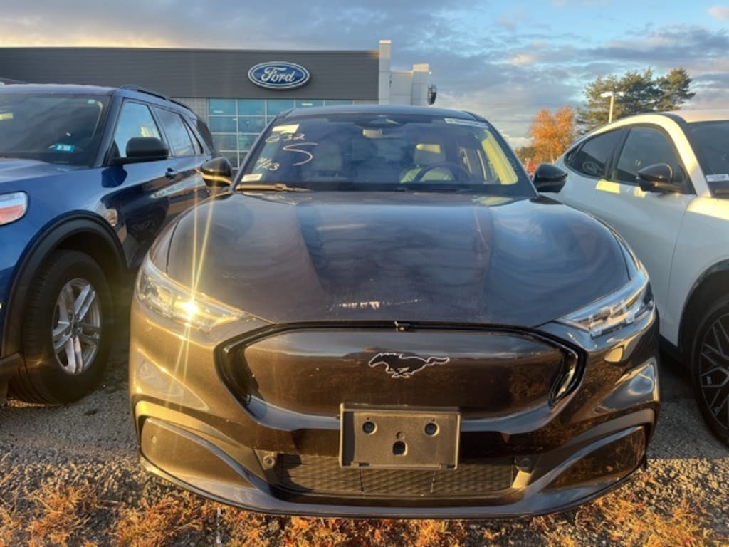 Certified 2022 Ford Mustang Mach-E Premium SUV