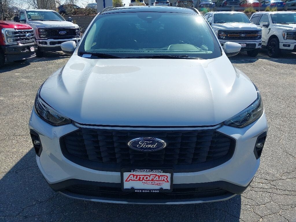 Certified 2025 Ford Escape Hybrid Platinum SUV