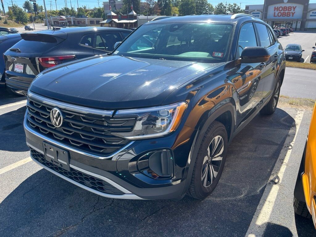 Certified 2024 Volkswagen Atlas Cross Sport 2.0T SE SUV
