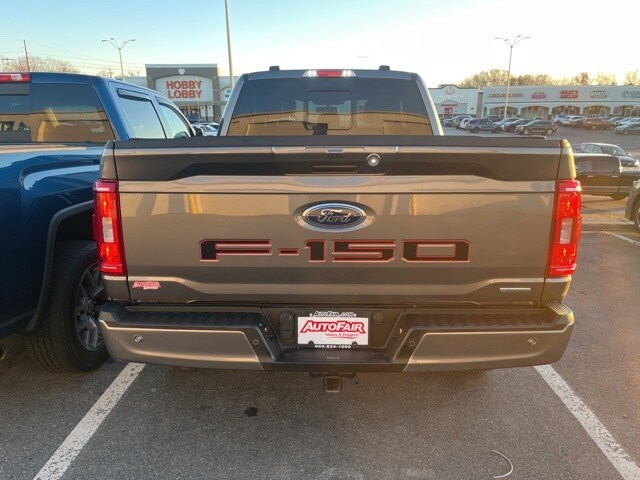 2022 Ford F-150 XLT photo 3
