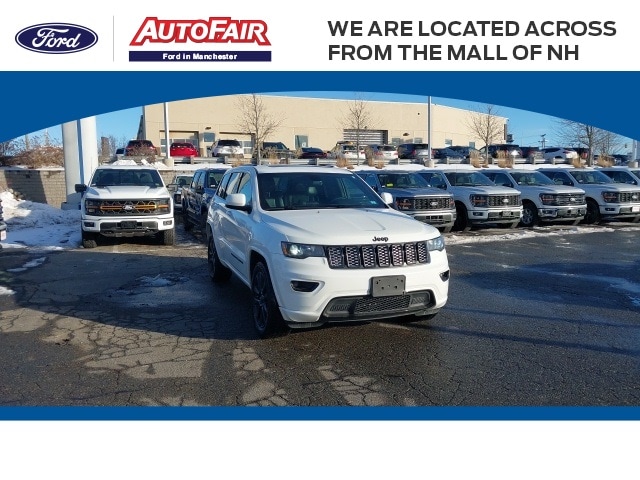 2017 Jeep Grand Cherokee Altitude's photo