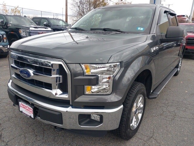2016 Ford F-150 XLT photo 3