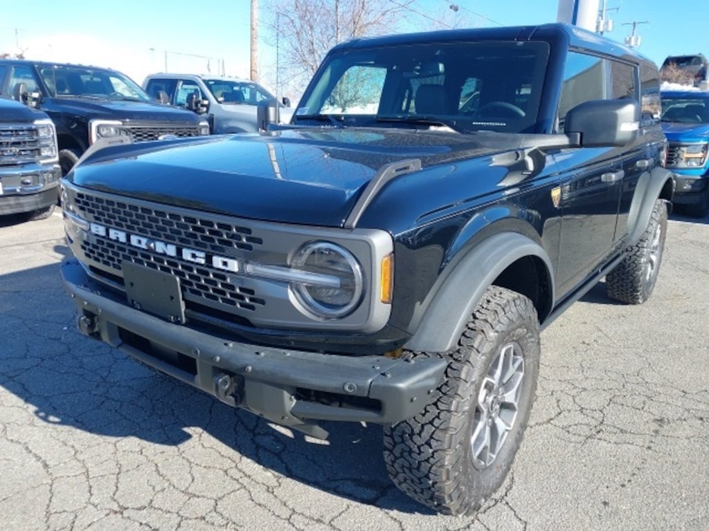 New 2025 Ford Bronco Badlands SUV