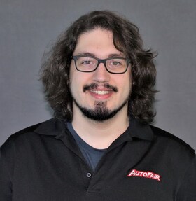 Staff member Mark Bernal from ID_58c68241ca7e