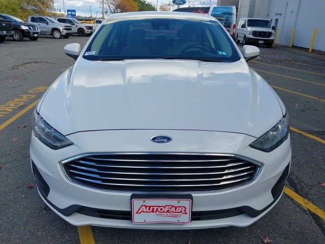 2019 Ford Fusion S photo 3