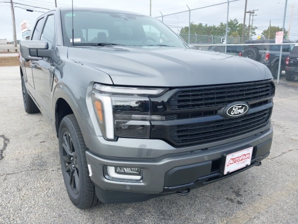 New 2025 Ford F-150 Platinum Truck