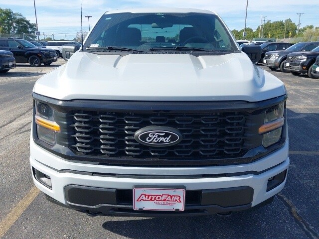 2025 Ford F-150 STX photo 3