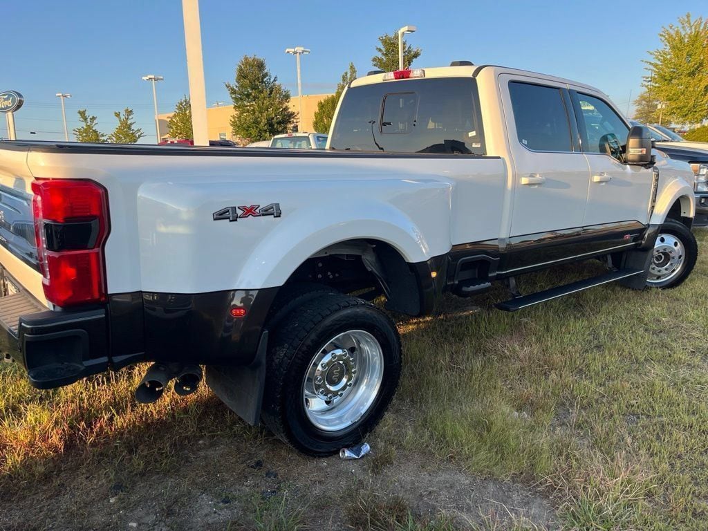 Certified 2025 Ford F-450 King Ranch Truck