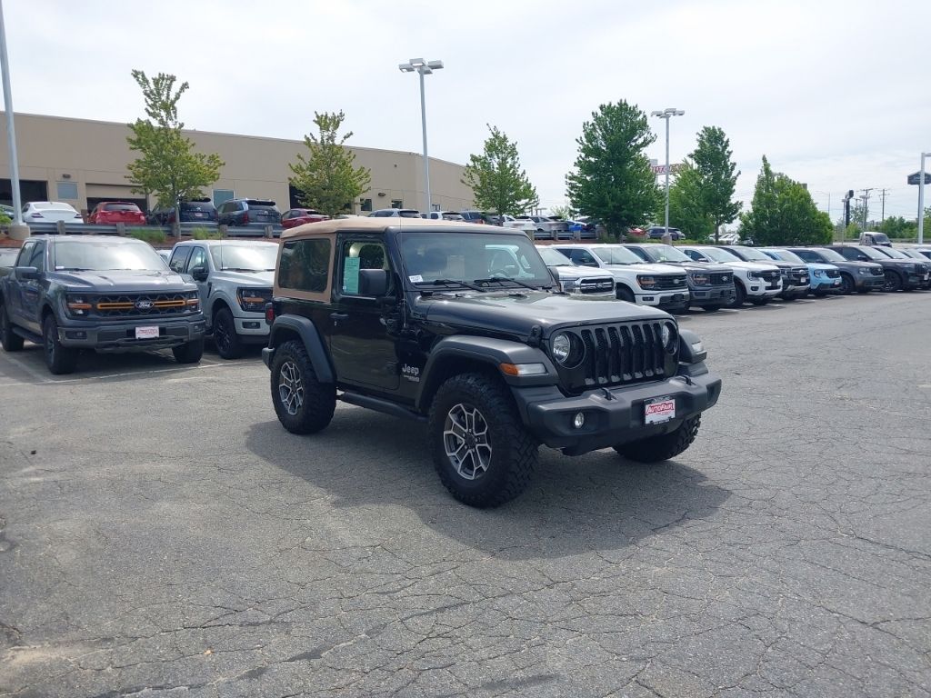 2019 Jeep Wrangler Sport S's photo