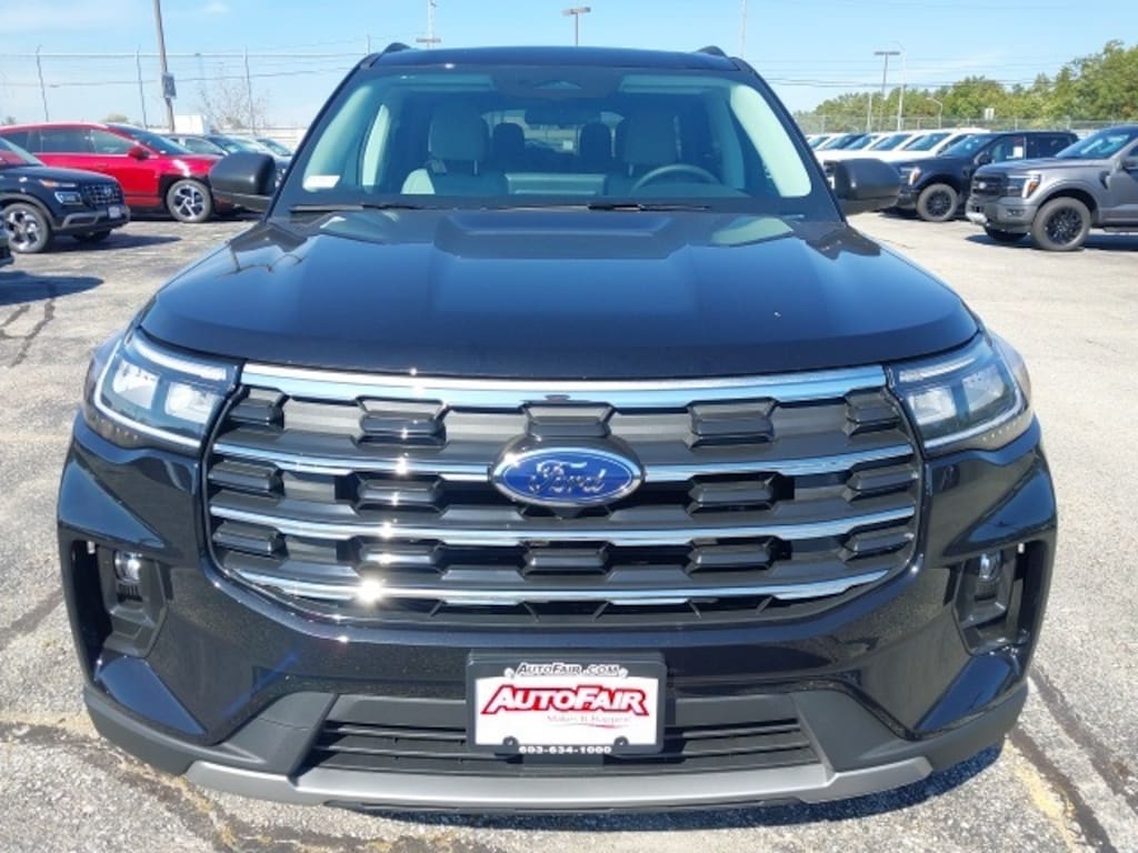 New 2025 Ford Explorer Active SUV