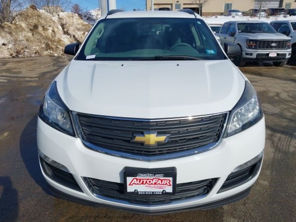 Certified 2017 Chevrolet Traverse LS SUV