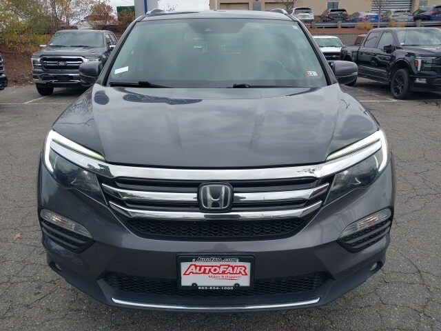 2018 Honda Pilot Touring photo 3