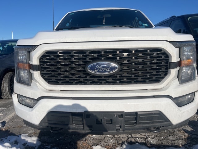 2023 Ford F-150 XL's photo