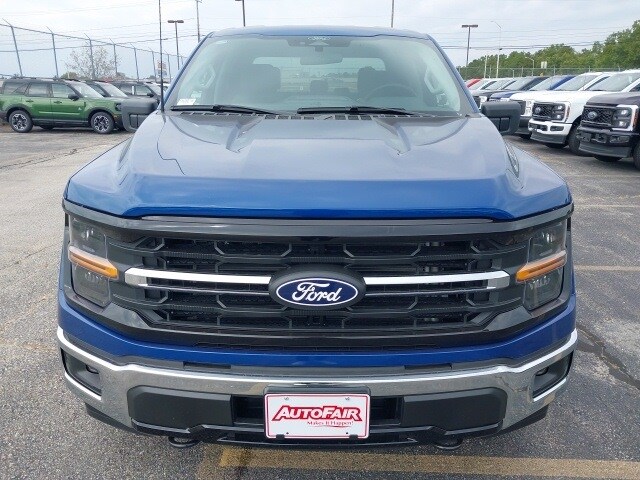 2025 Ford F-150 XLT photo 2